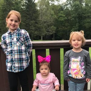 Meet your Posher, D.j.